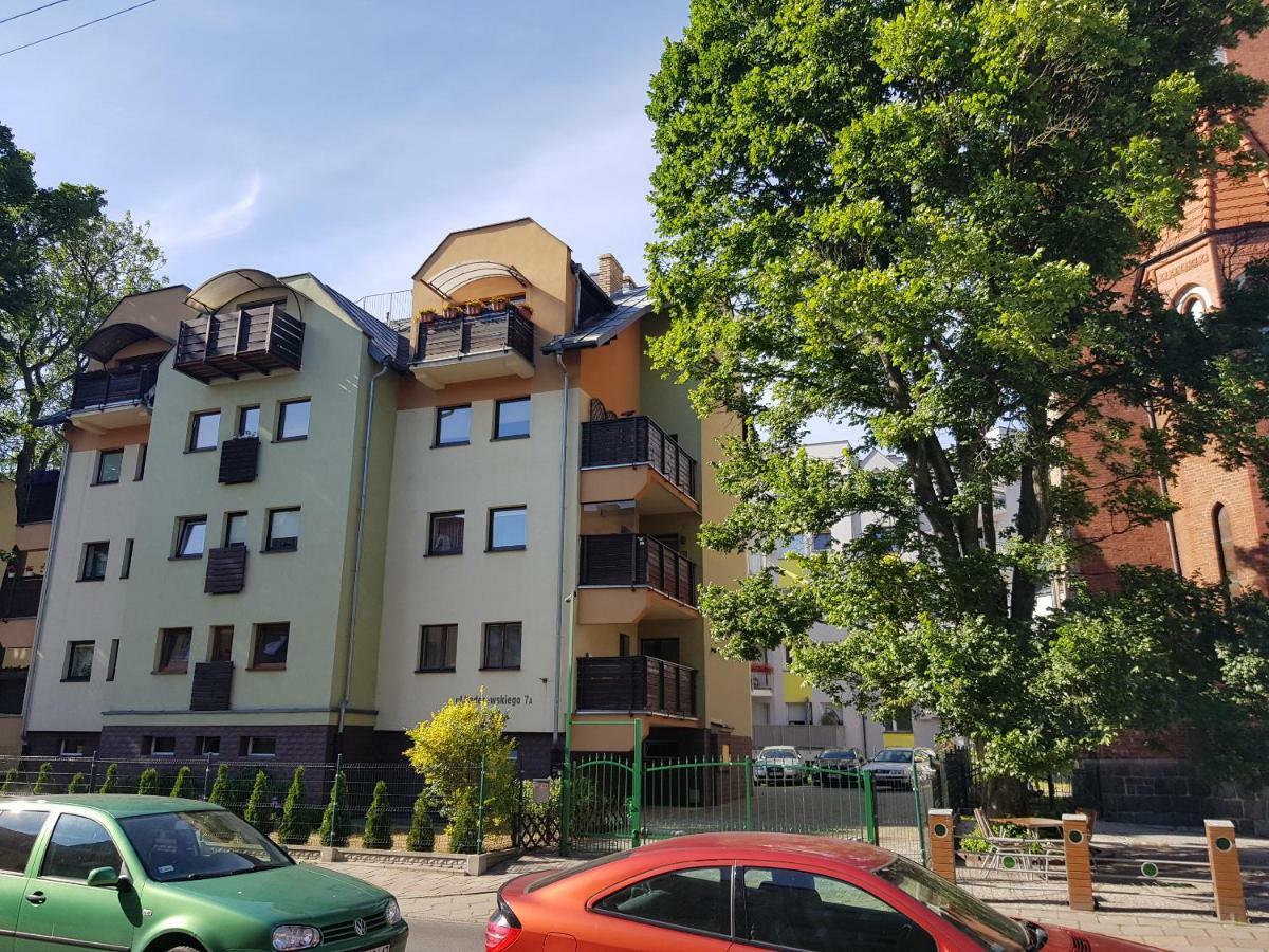 Apartament Przy Wiezy Swinoujscie Exterior photo